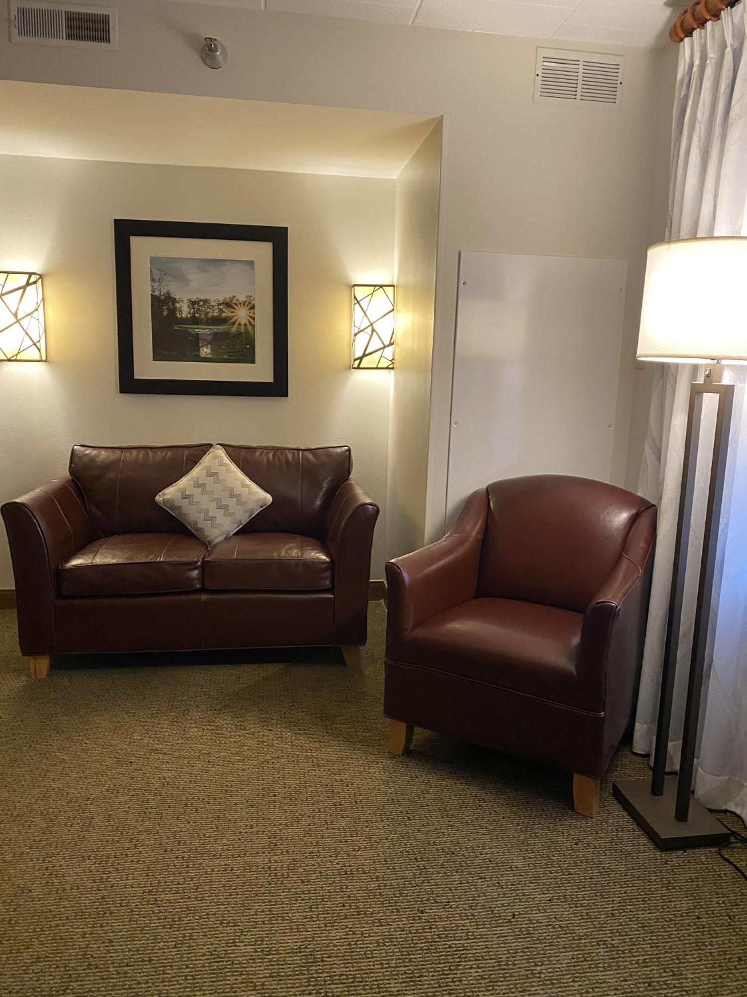 The At Wisp Apartment McHenry